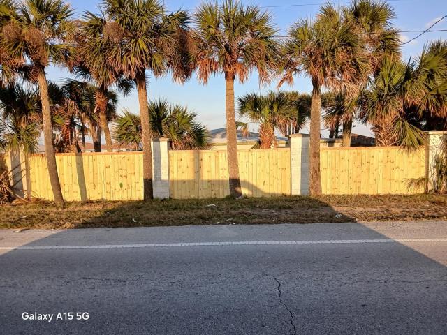 Ormond Beach, FL - We updated this barrier fence/wall for a subdivision in Ormond Beach today. Ormond Beach, FL - We updated this barrier fence/wall for a subdivision in Ormond Beach today.
