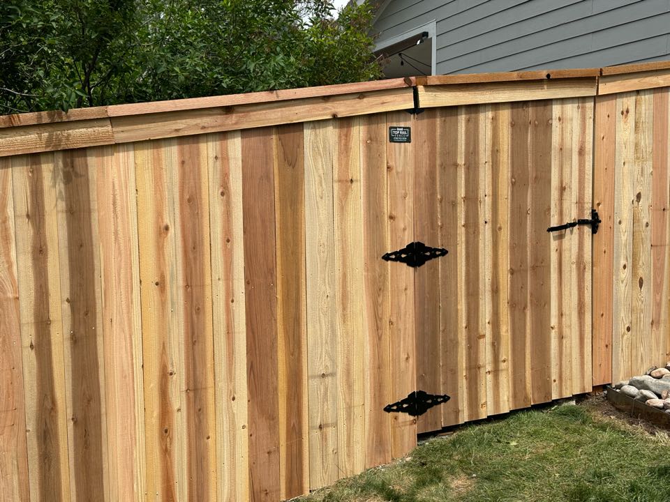 Centennial, CO - Love the Top Rail Fence transformation at this Centennial CO home! The Cap & Trim adds a nice touch to the Cedar Privacy Fence! Centennial, CO - Love the Top Rail Fence transformation at this Centennial CO home! The Cap & Trim adds a nice touch to the Cedar Privacy Fence!